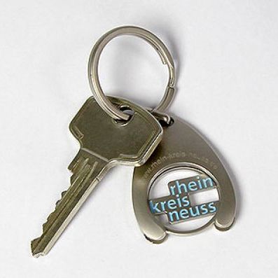 Schlüsselanhänger mit Einkaufschip mit dem Schriftzug "rhein-kreis neuss" 
